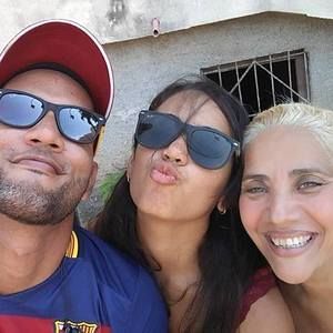 Meet your Posher, Grace marina